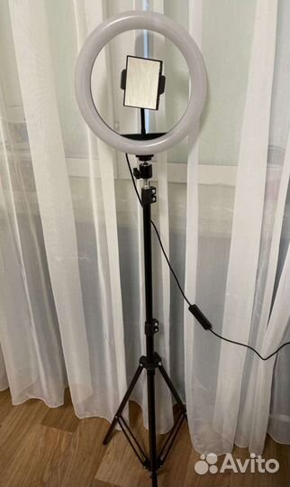 Штатив 2,1 м новые