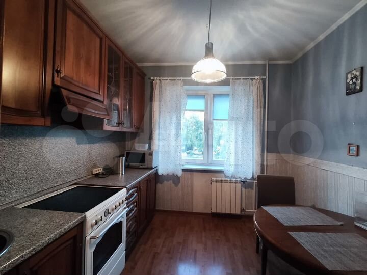 2-к. квартира, 54,3 м², 2/5 эт.