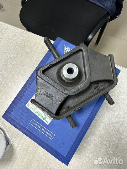 Подушка двигателя мерседес гелендваген разбор w463