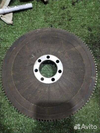 Маховик МКПП Рено Логан 2011