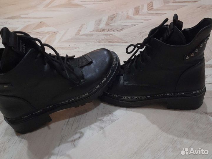 Ботинки женские весенние 37