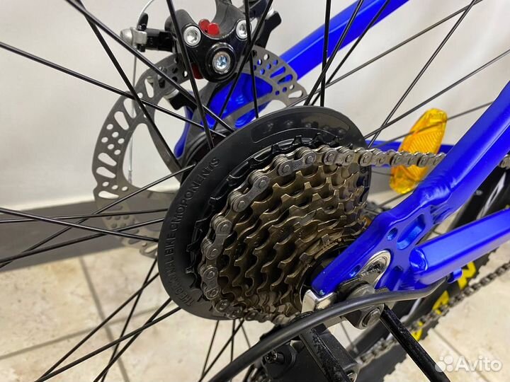 Велосипед горный Dkaln-718 R26