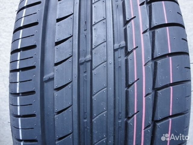 Triangle TH201 265/35 R18