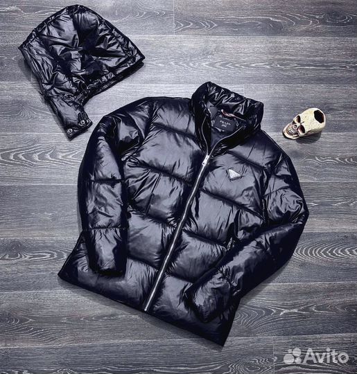 Зимние куртки Prada