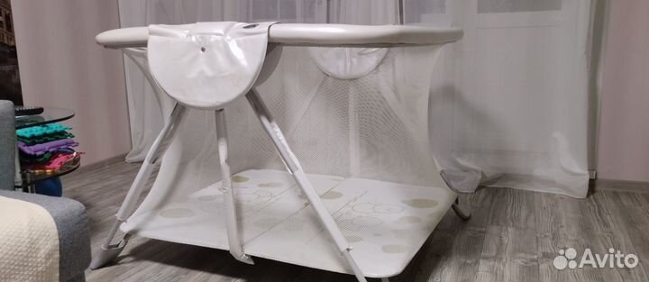 Манеж детский складной