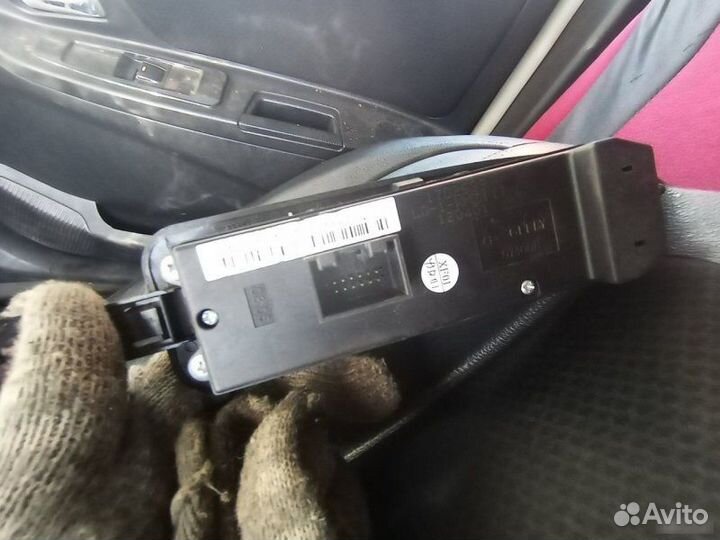 Блок стеклоподъемников Geely Mk 2012