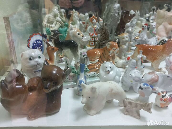 Фарфоровые статуэтки