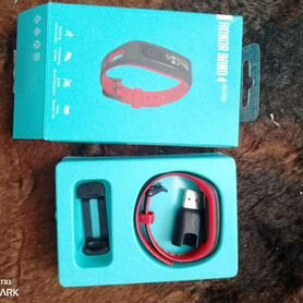 Фитнес браслет honor band 4