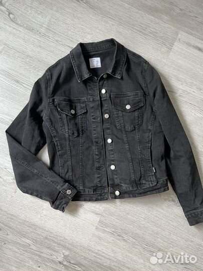 Джинсовая куртка