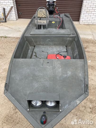 Лодка болотоход Surface Drive Go-Devil