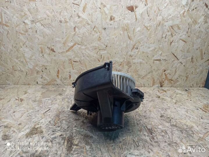 Моторчик печки Volkswagen Polo Sed Rus 2011