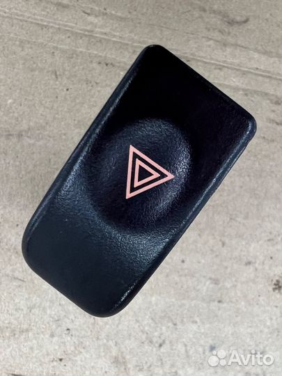 Кнопка аварийной сигнализации Daewoo j100 1999