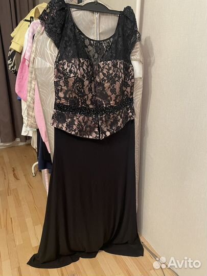 Вечернее платье
