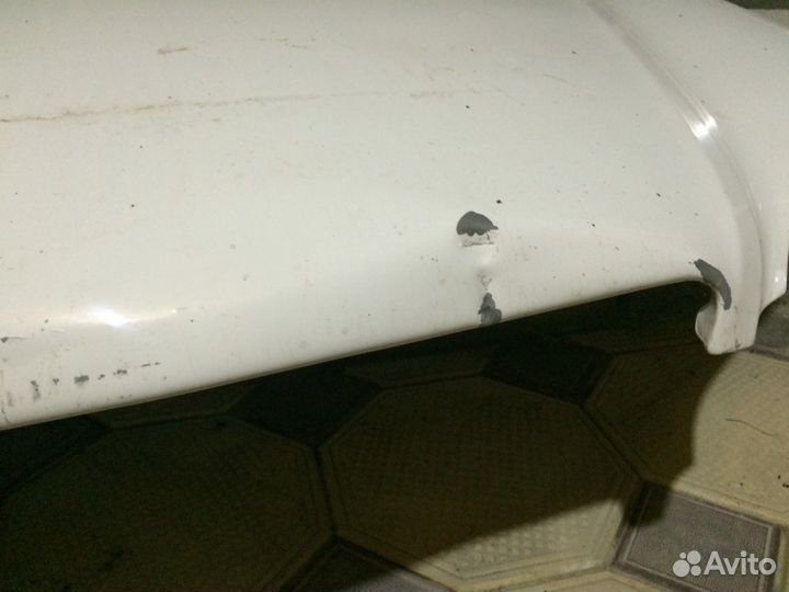 Капот на мл