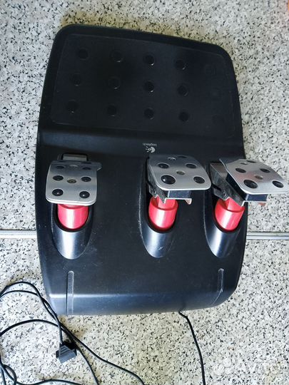 Игровой руль logitech g27