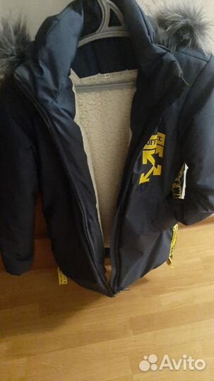 Куртка зимняя на подростка в хорошем состоянии