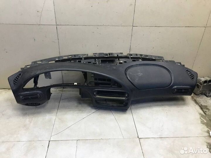 Передняя панель салона LADA Niva (4х4)