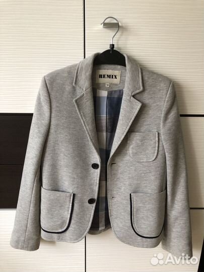Пиджак на мальчика 140
