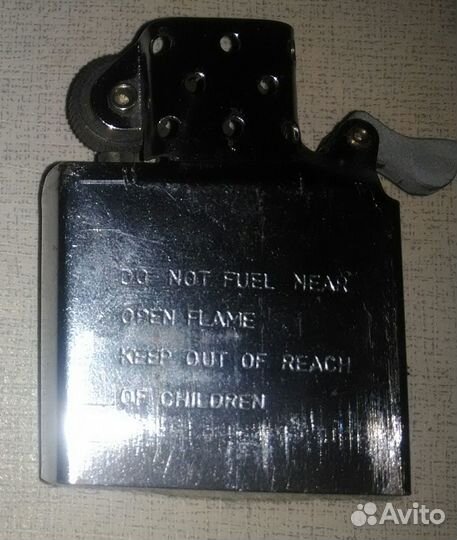 Зажигалка Zippo в чехле, состояние на фото