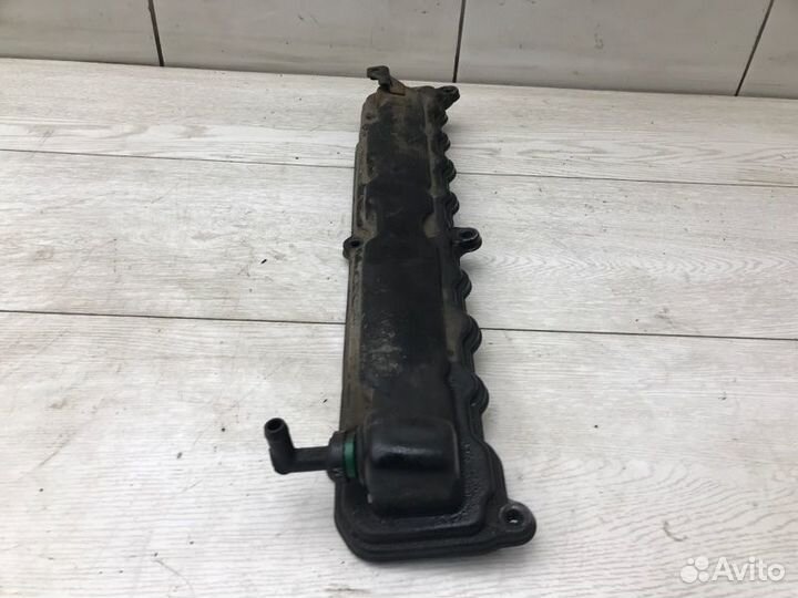 Клапанная крышка правая Mitsubishi Carisma DA2A