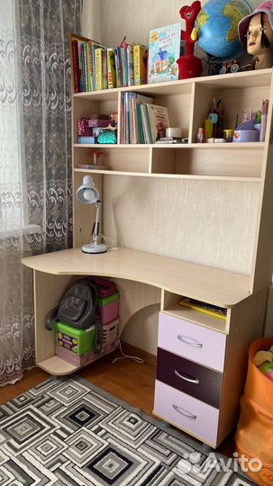 Компьютерный стол