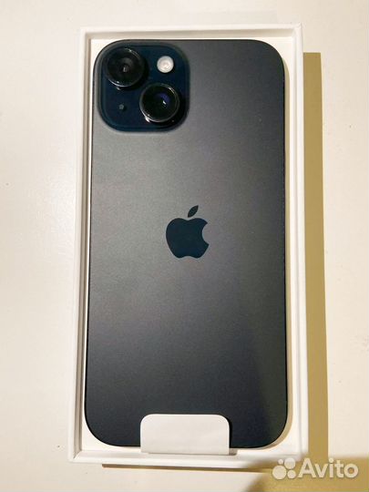 iPhone 15, 256 ГБ