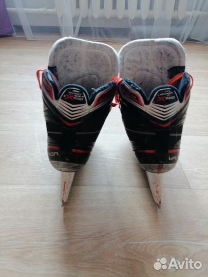 Хоккейные вратарские коньки Bauer