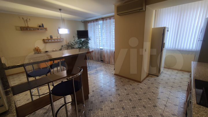 3-к. квартира, 161,8 м², 12/13 эт.