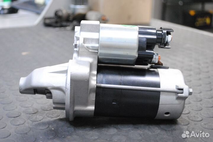 Стартер Honda CR-V 2.0 16V B20B, B20Z1