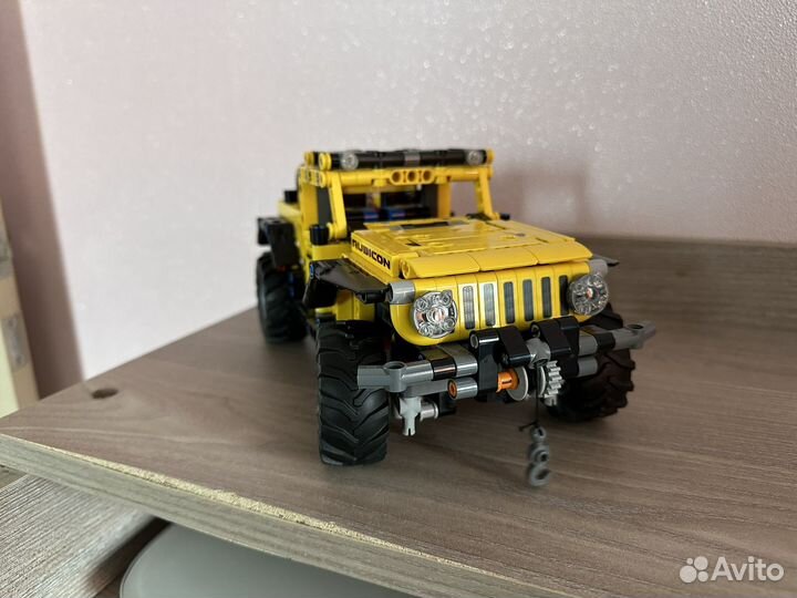 Конструктор lego Technic Jeep Wrangler, 42122