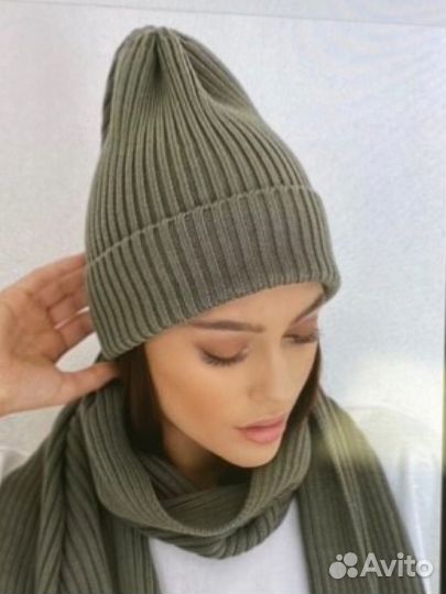 Набор шапка и шарф, женский