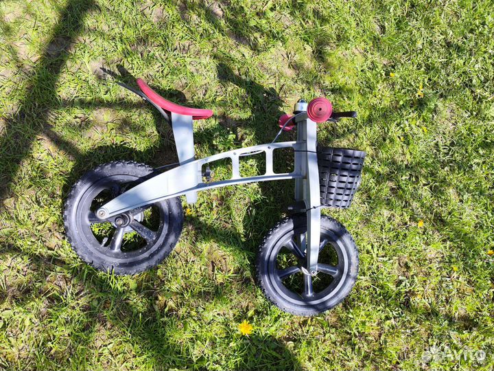 Беговел firstbike