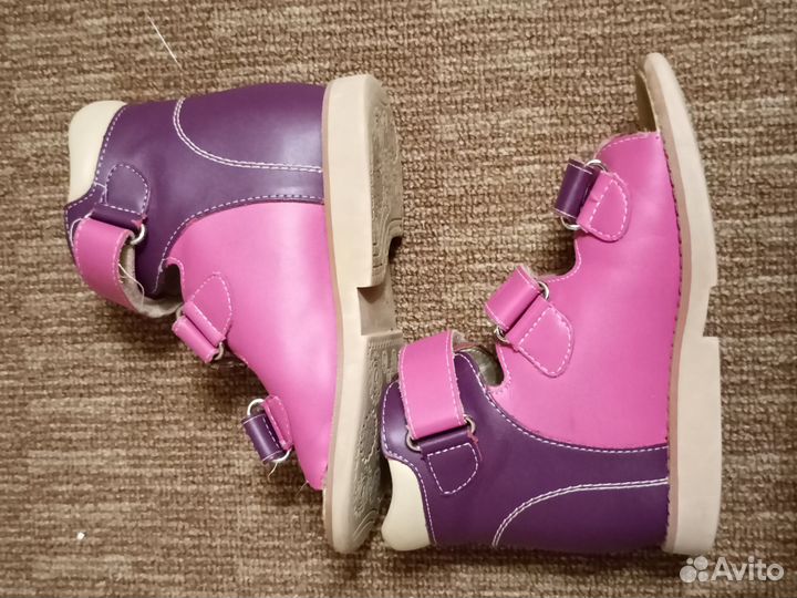 Ортопедические антивальгусные сандали для девочки