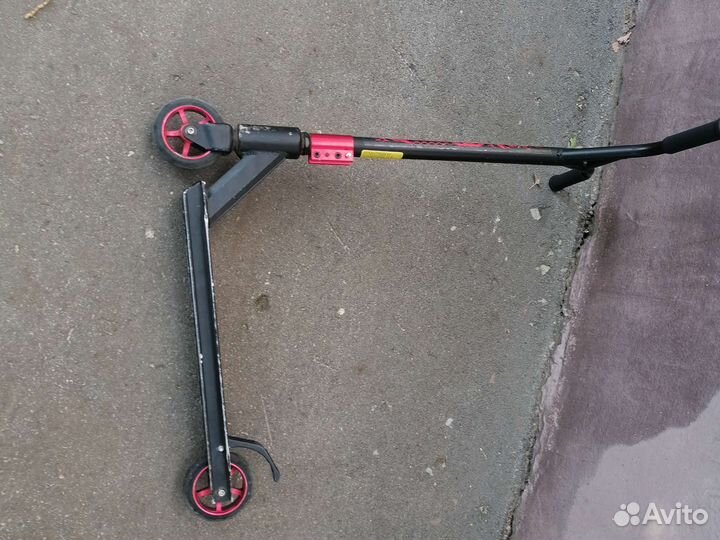 Трюковой самокат