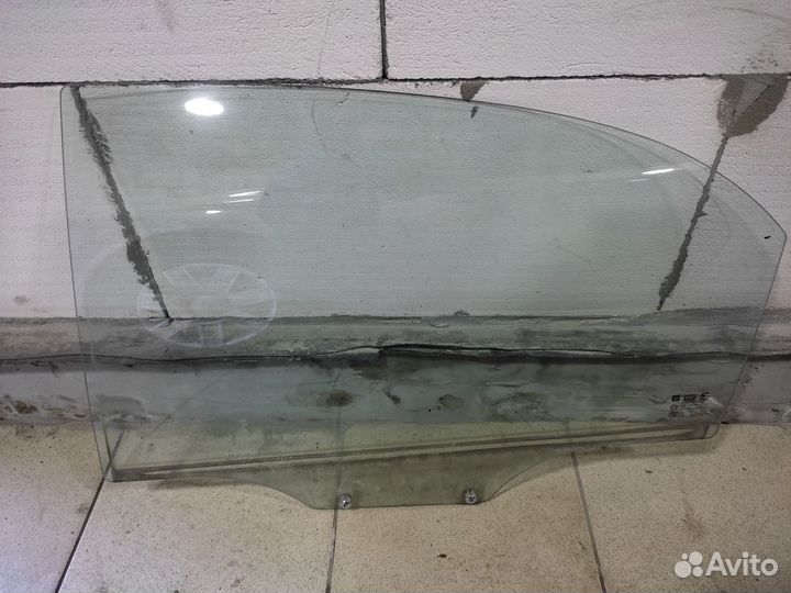 Стекло заднее Шевроле Лачетти