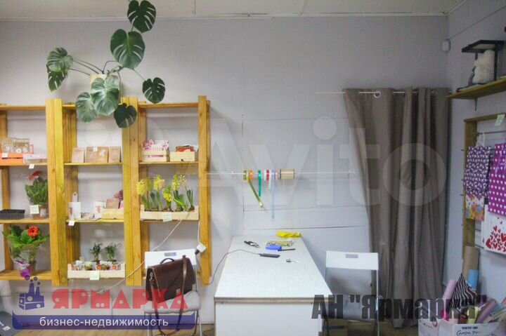 Продам торговое помещение 27м