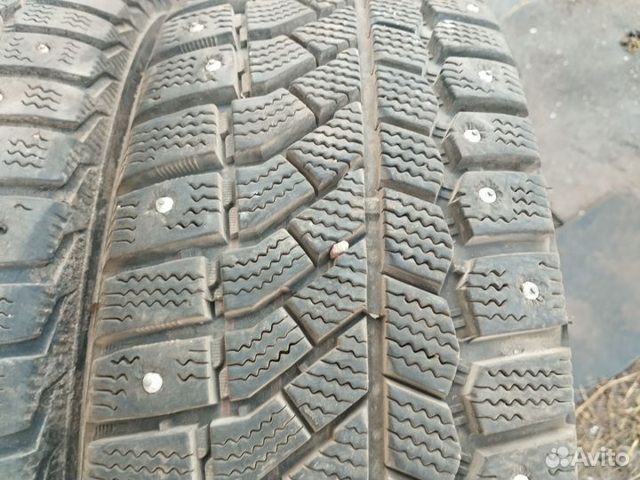 Viatti Brina Nordico V-522 185/60 R15 88T