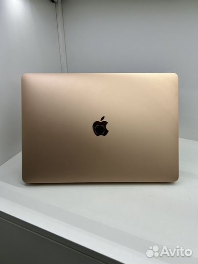 Отличный MacBook Air 13 2020 m1/8/512/120цик голд