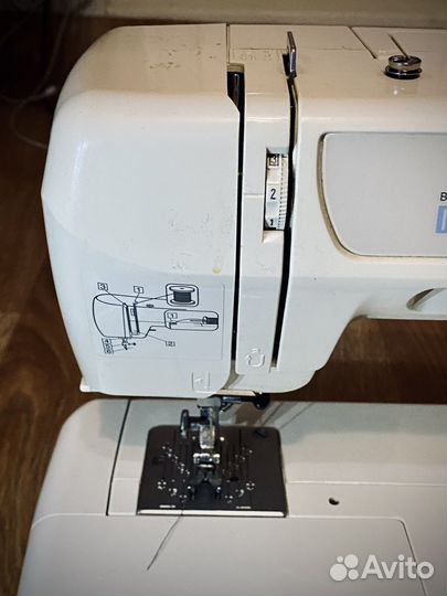 Швейная машина New Home