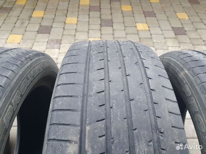 225/55R19 toyo proxes