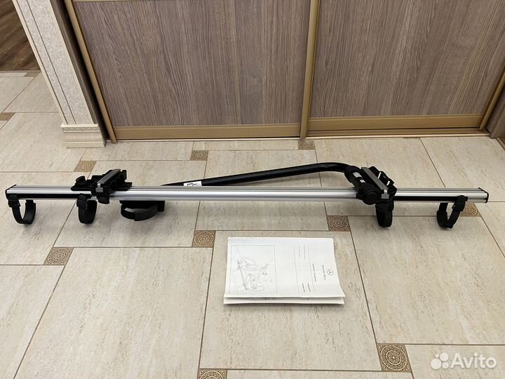 Крепление для велосипеда Mercedes A0008900293