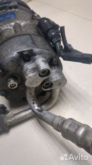 Компрессор кондиционера Volkswagen Sharan