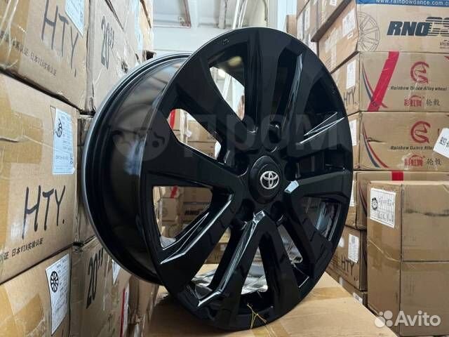 Диск литой Replica Toyota LC200 R20 5*150