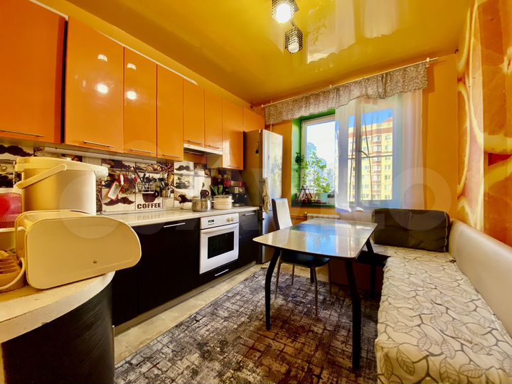 2-к. квартира, 55,4 м², 9/14 эт.