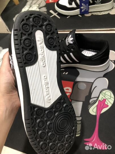 Кроссовки adidas originals forum lov panda