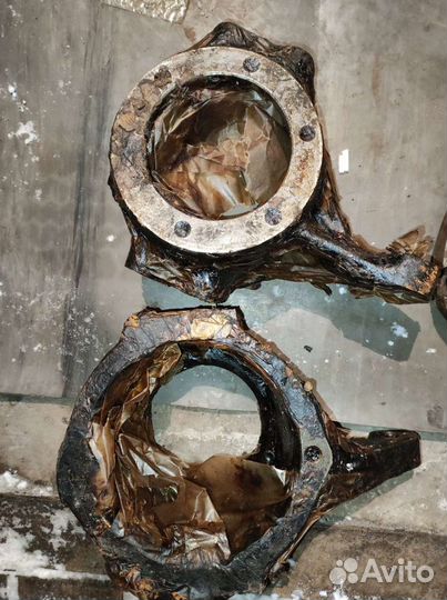 Корпус поворотного кулака УАЗ 452