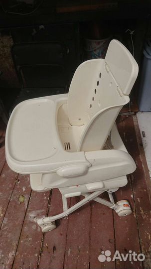 Стульчик столик для кормления ребёнка Япония