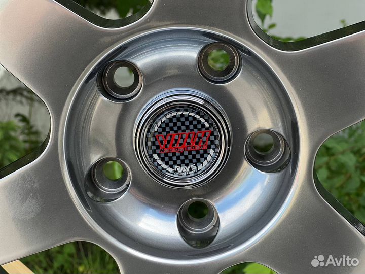 Диски Rays TE37 r18 5x114.3