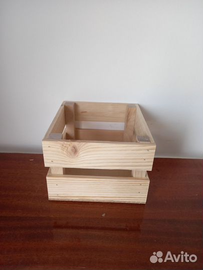 Деревянные ящики для подарков и флористики