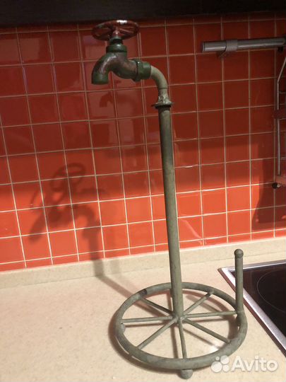 Держатель для бумажных полотенец и мыльница